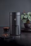 Wilfa Uniform Evo CG4B-S150 electric coffee grinder in black, with 64 mm burrs and a built-in scale Wilfa Uniform Evo CG4B-S150 coffee grinder