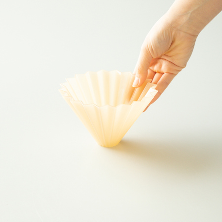 origami-dripper-m-beige-2 ORIGAMI - Dripper M Beige