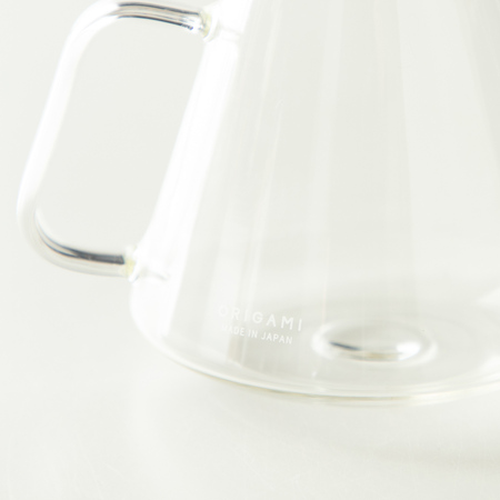 origami-x-hario-glass-server-710ml-3 ORIGAMI x Hario - Glass Server 710ml